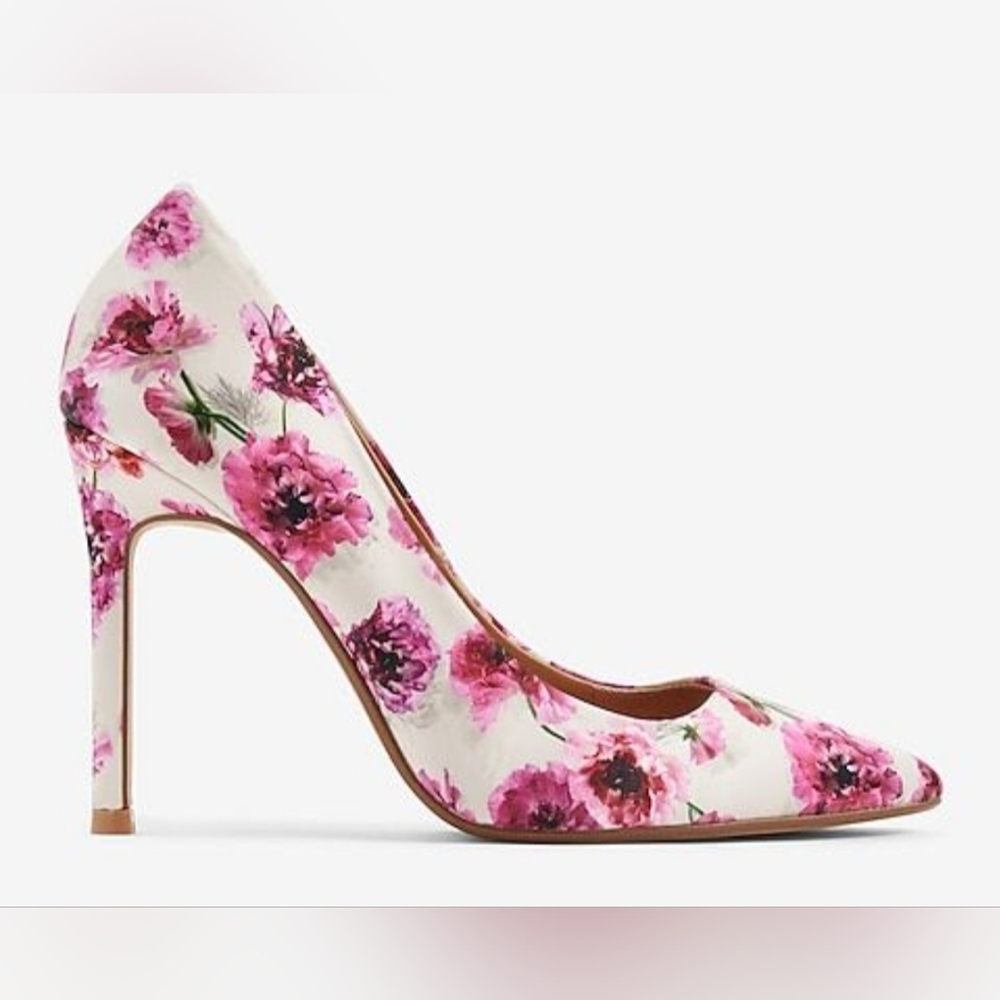 EXPRESS Floral Print Pointed Toe Pumps Size 8 NWT
